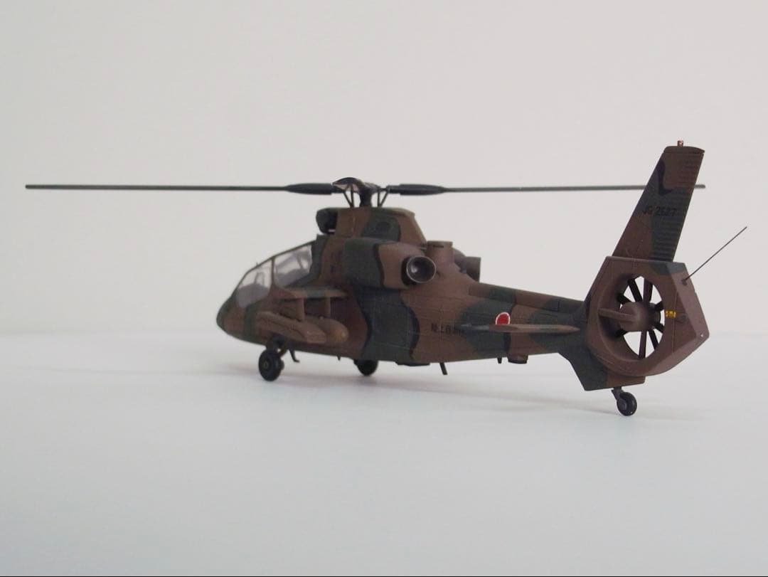 ［完成品］陸上自衛隊 OH-1 観測ヘリコプター 1/72