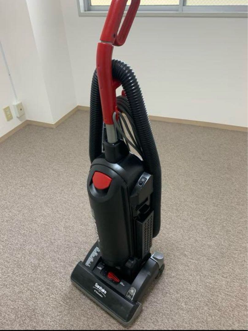 カーペットクリーナーとカーペット専用掃除機