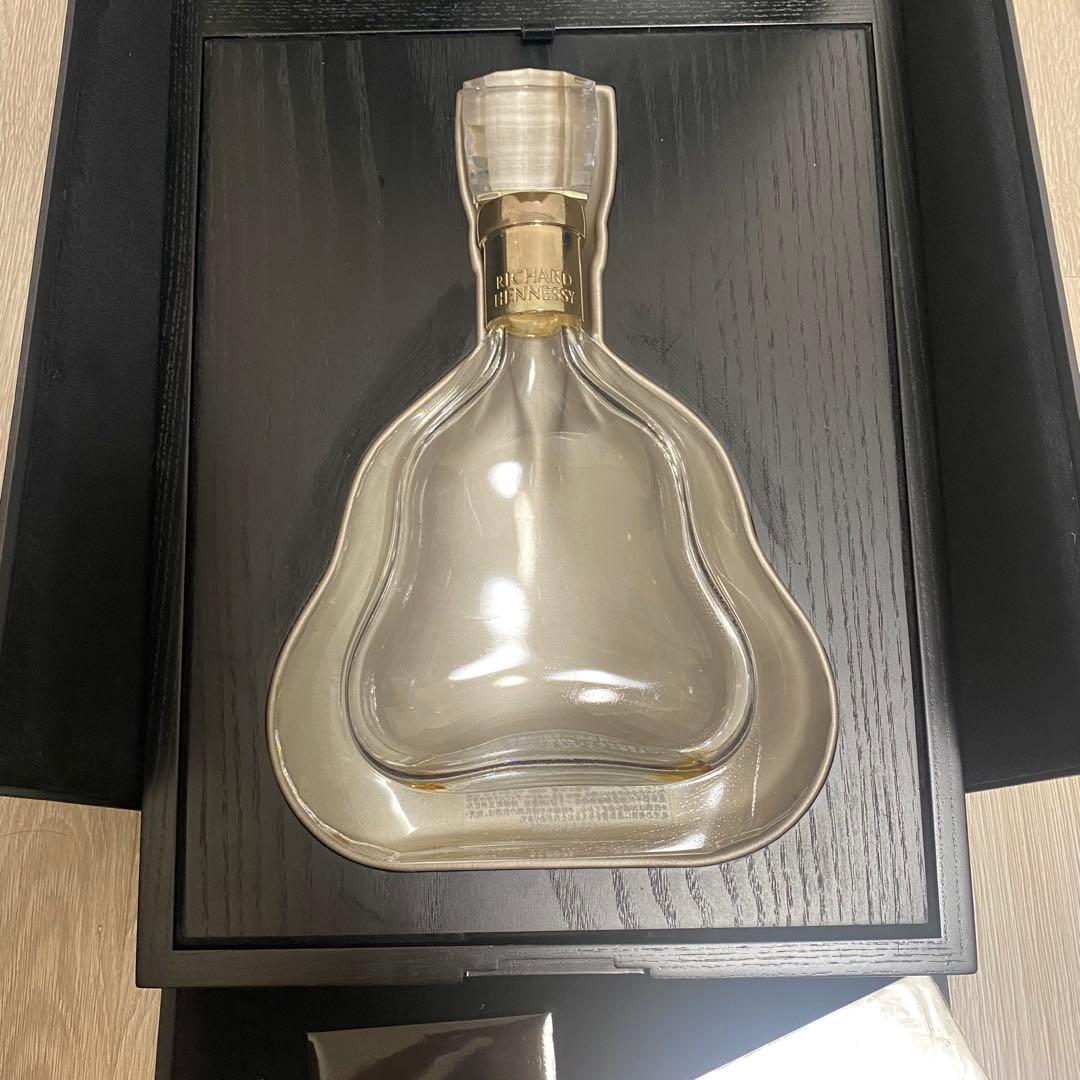 RICHARD HENNESSY 空瓶　箱付き