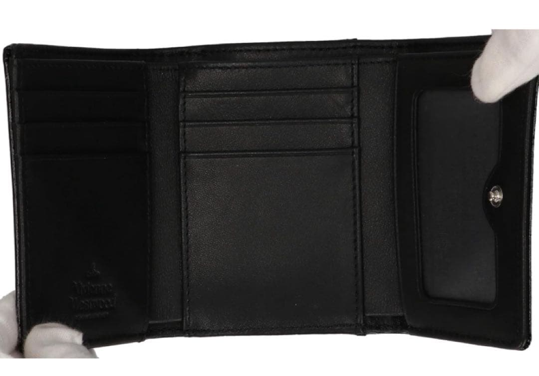 VIVIENNE WESTWOOD 三つ折り財布