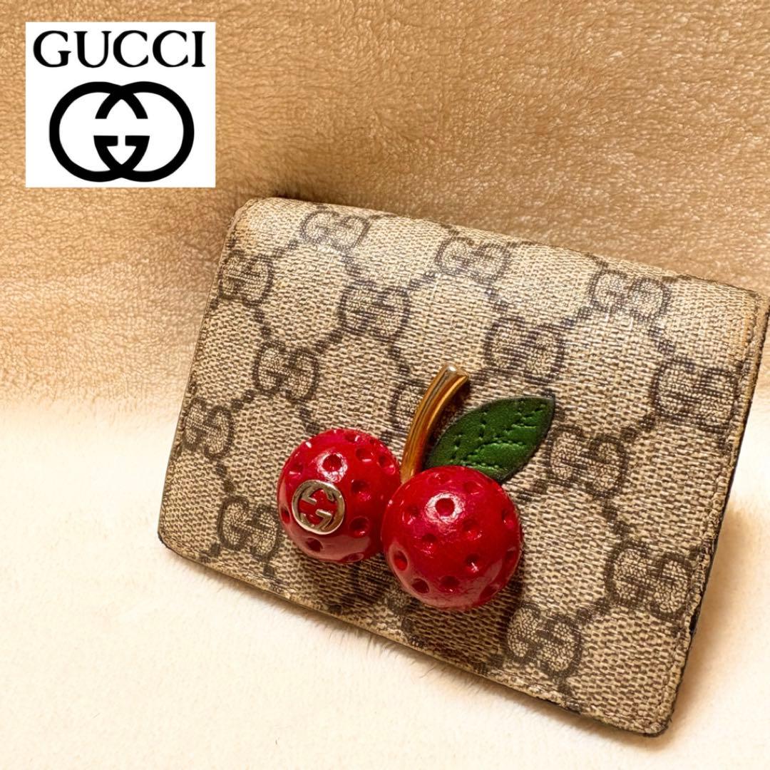 GUCCI GGスプリーム チェリー ウォレット〔二つ折財布〕
