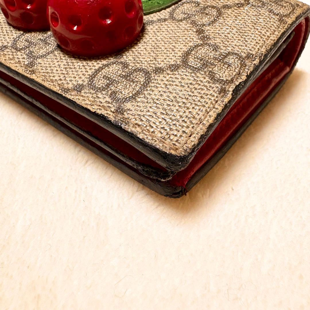 GUCCI GGスプリーム チェリー ウォレット〔二つ折財布〕