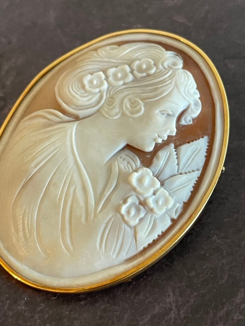 カメオ シェル ブローチ K18イエローゴールド 15g 貝殻