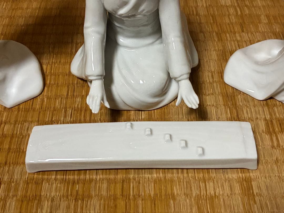 白磁 琴引き 和装 乙女 女人像 揃い 三体まとめて 時代物