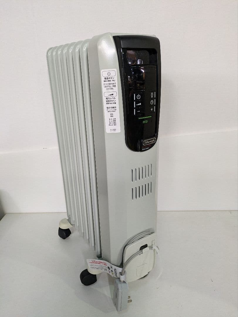 デロンギ オイルヒーター デジタルラディアント KHD410812-BK 中古
