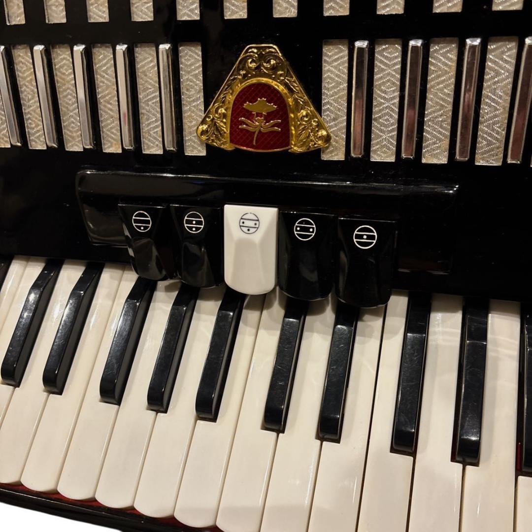 TOMBO アコーディオン　T48 ハードケース付き