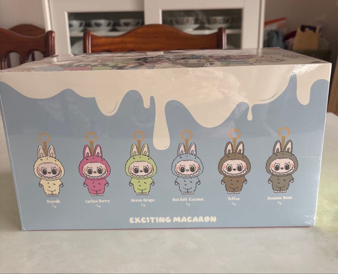 POPMART THE MONSTERS Exciting Macaronラブブ