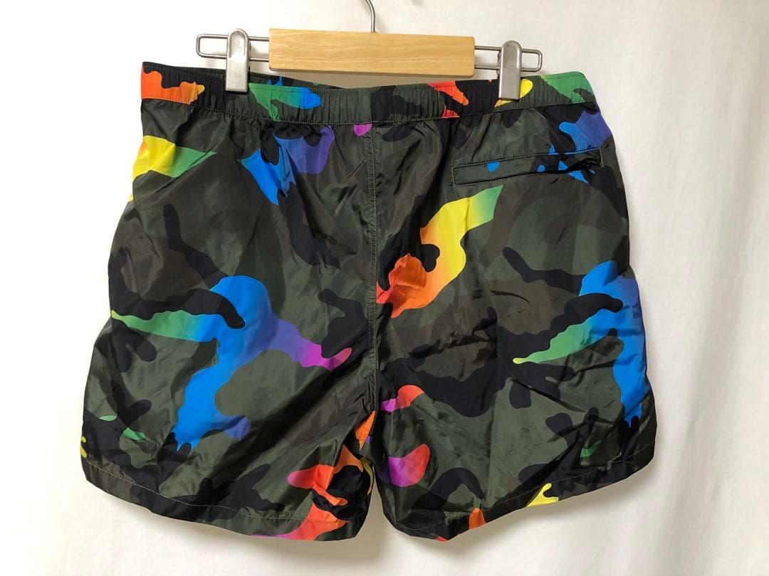 ヴァレンティノ カモフラージュ ショートパンツ 48