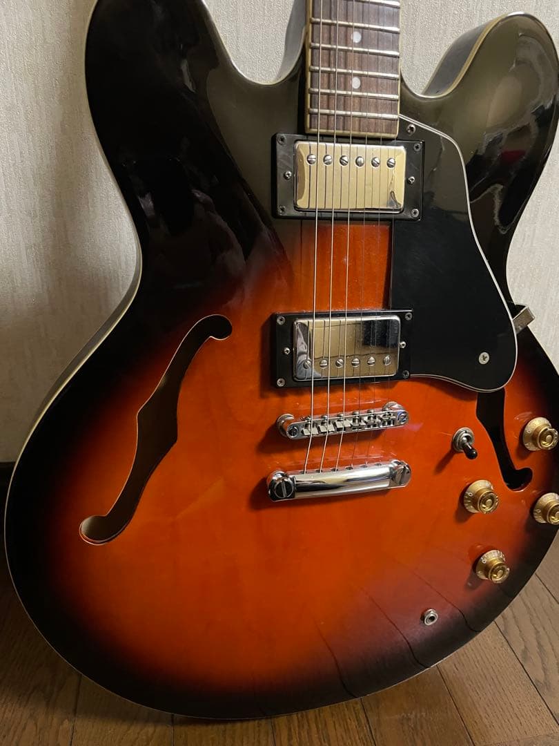 Tokai サンバースト セミアコ