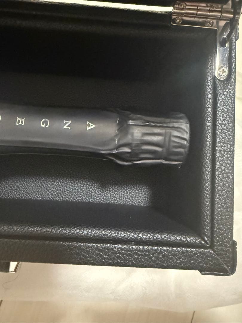 【新品未開封】エンジェルシャンパン　ブラック