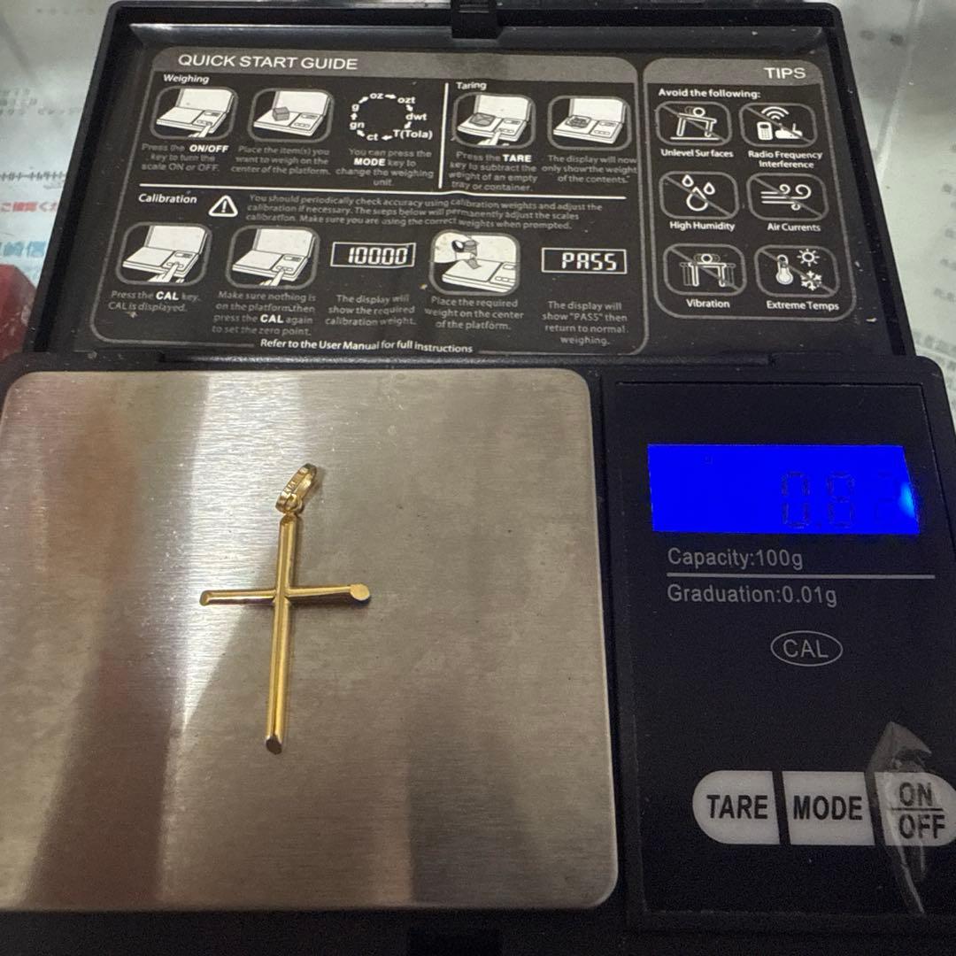 ゲ*パ様 K18 18金 クロスペンダントトップ 十字架モチーフ 0.82ｇ