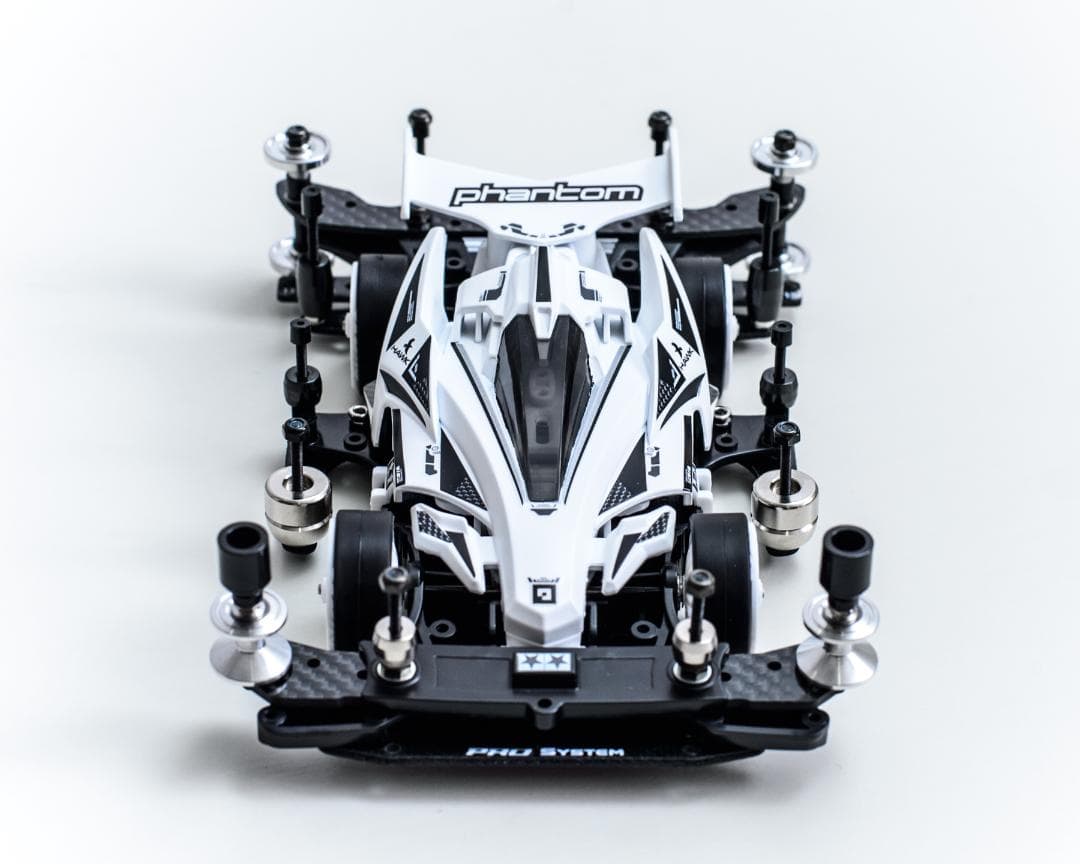 ミニ四駆完成品★アバンテMk.III MAWH 塗装済みフルベアリング未走行