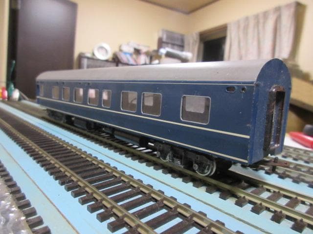 国鉄 20系特急形客車 中間車 4両セット HOゲージ (金属製・カツミ製）