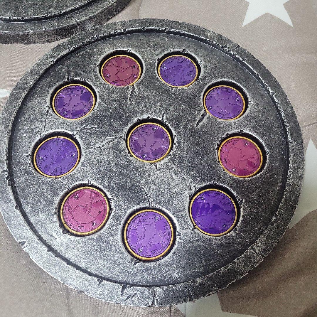 仮面ライダーオーズ　円形の石板&CSMプトティラ