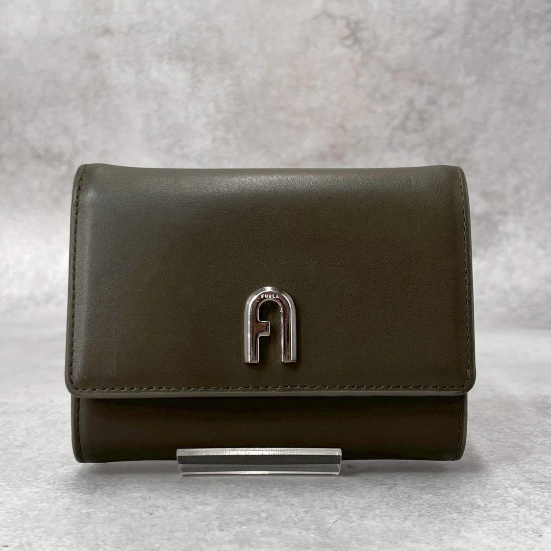 未使用級◎フルラ　ムーンコンパクトウォレット　二つ折り財布　アーチロゴ　現行ロゴ