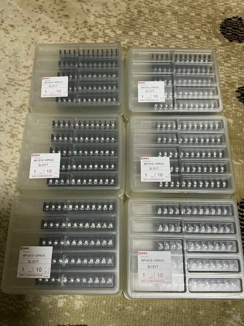 IDEC BP101S-12PN10 プリント基板用コネクタ 60個　未使用品