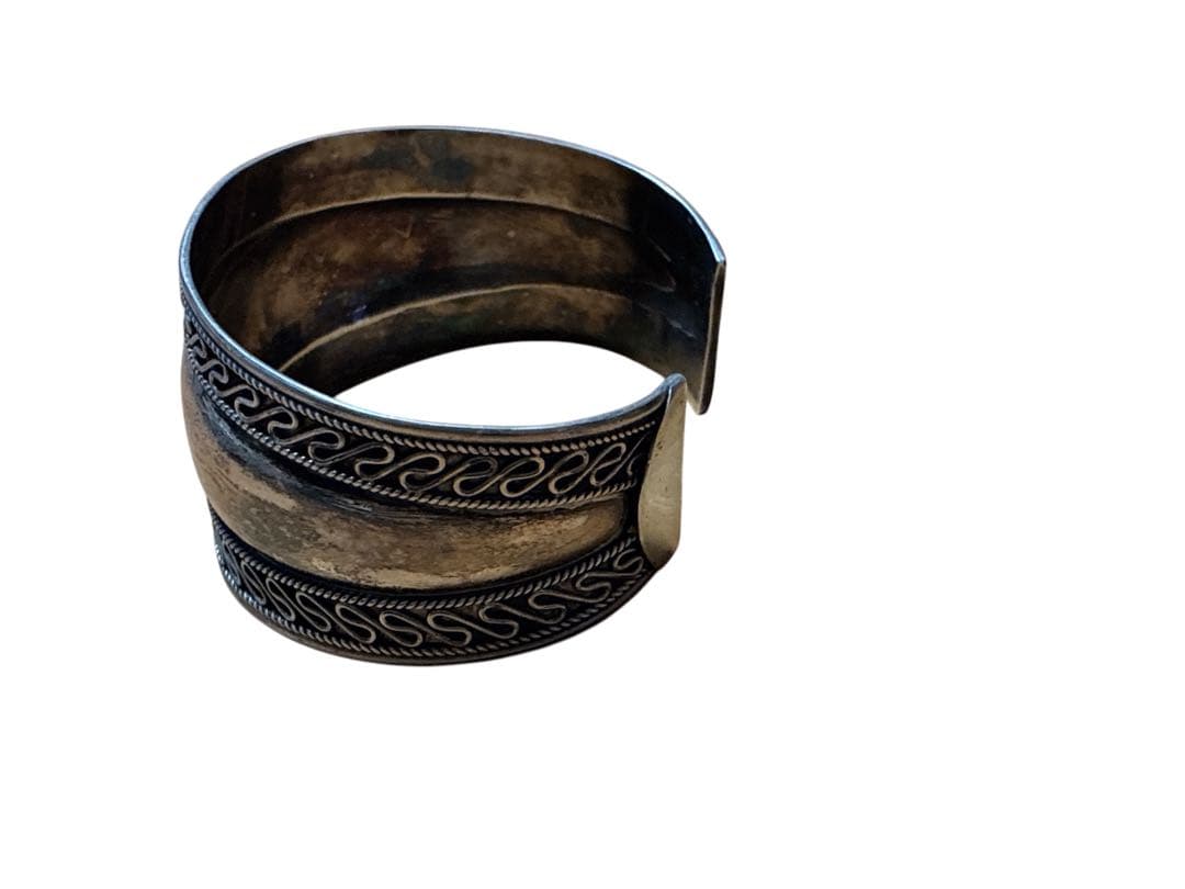 あめちゃん✌︎ メキシカンジュエリー ワイヤーカフ バングル