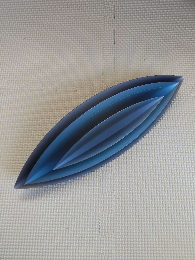 小島有香子　多層ガラスオブジェ