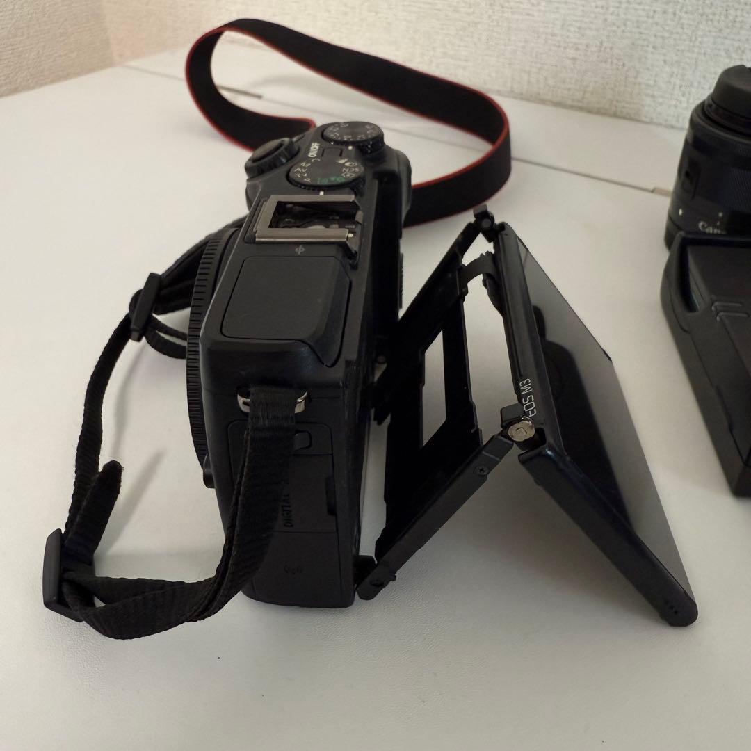 【良品】【動作確認済み】 CanonキャノンEOS m3ミラーレス一眼カメラ