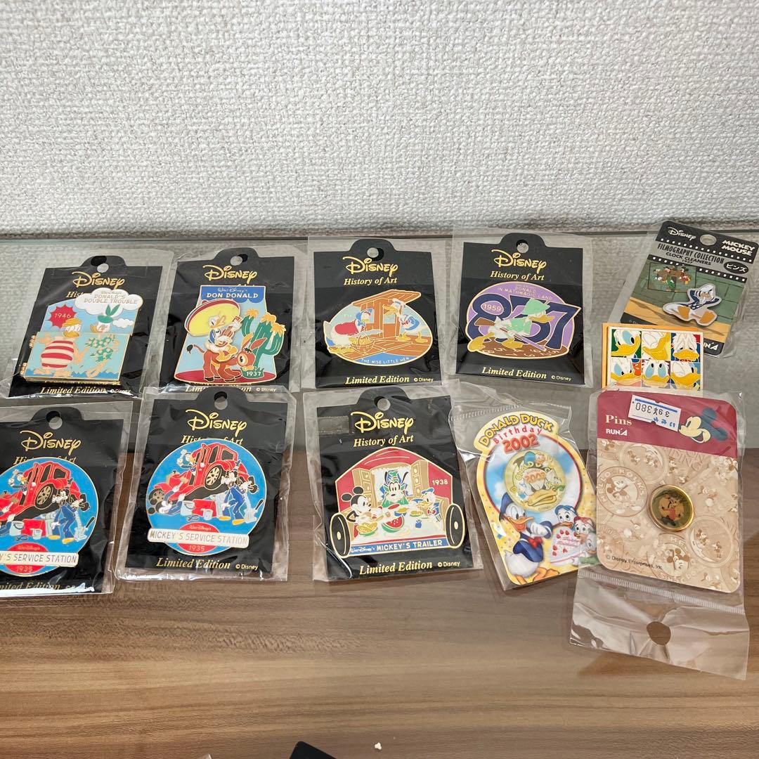 Disney History of Art キャラクター ピンバッジ　ディズニー