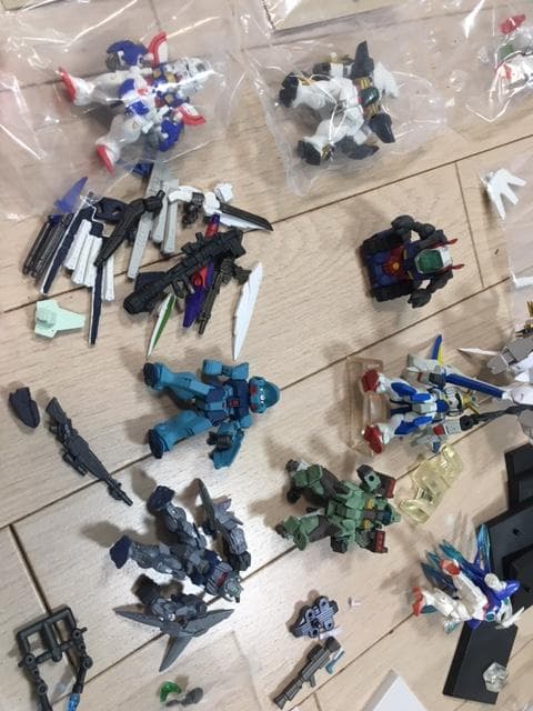 ガンダムコンバージ　未開封19種＋開封済み18種＋ジャンク