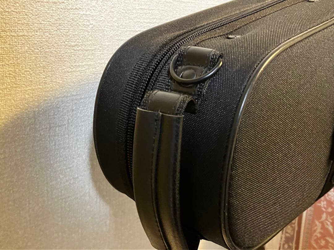 スーパーライト バイオリンケース シェイプト　(三角)型 ブラック