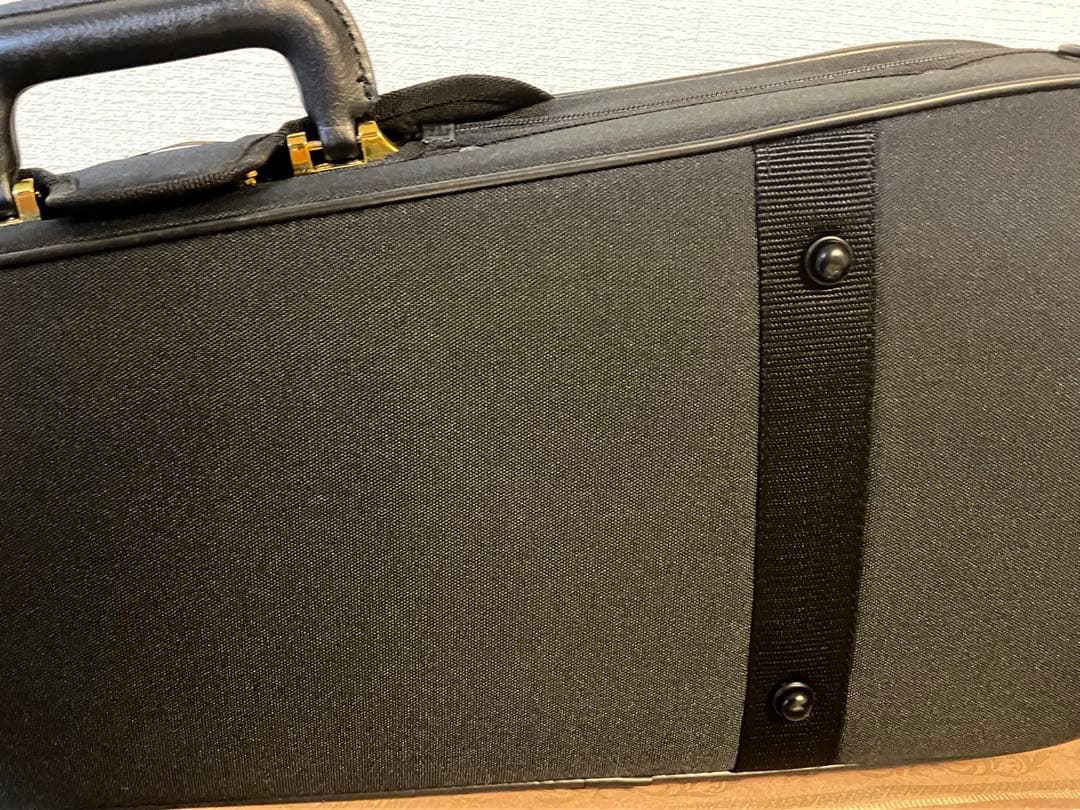 スーパーライト バイオリンケース シェイプト　(三角)型 ブラック