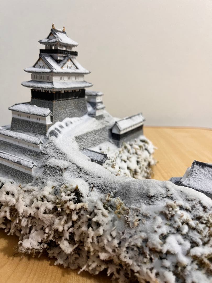岐阜城　模型 プラモデル　組立済　完成品（雪　冬仕様）