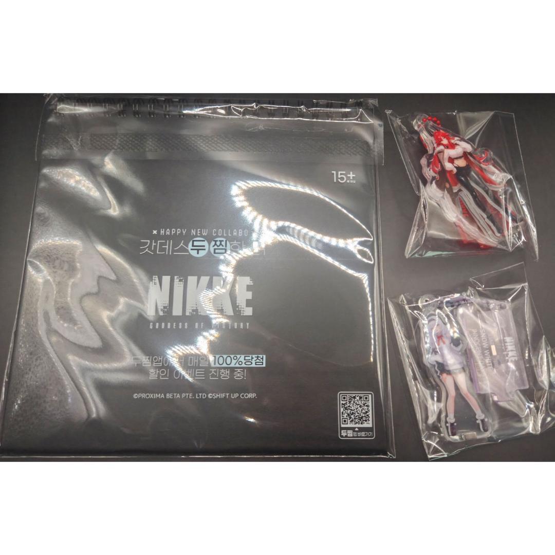 NIKKE レッドフード スタンドキーリング スノーホワイト 卓上カレンダー