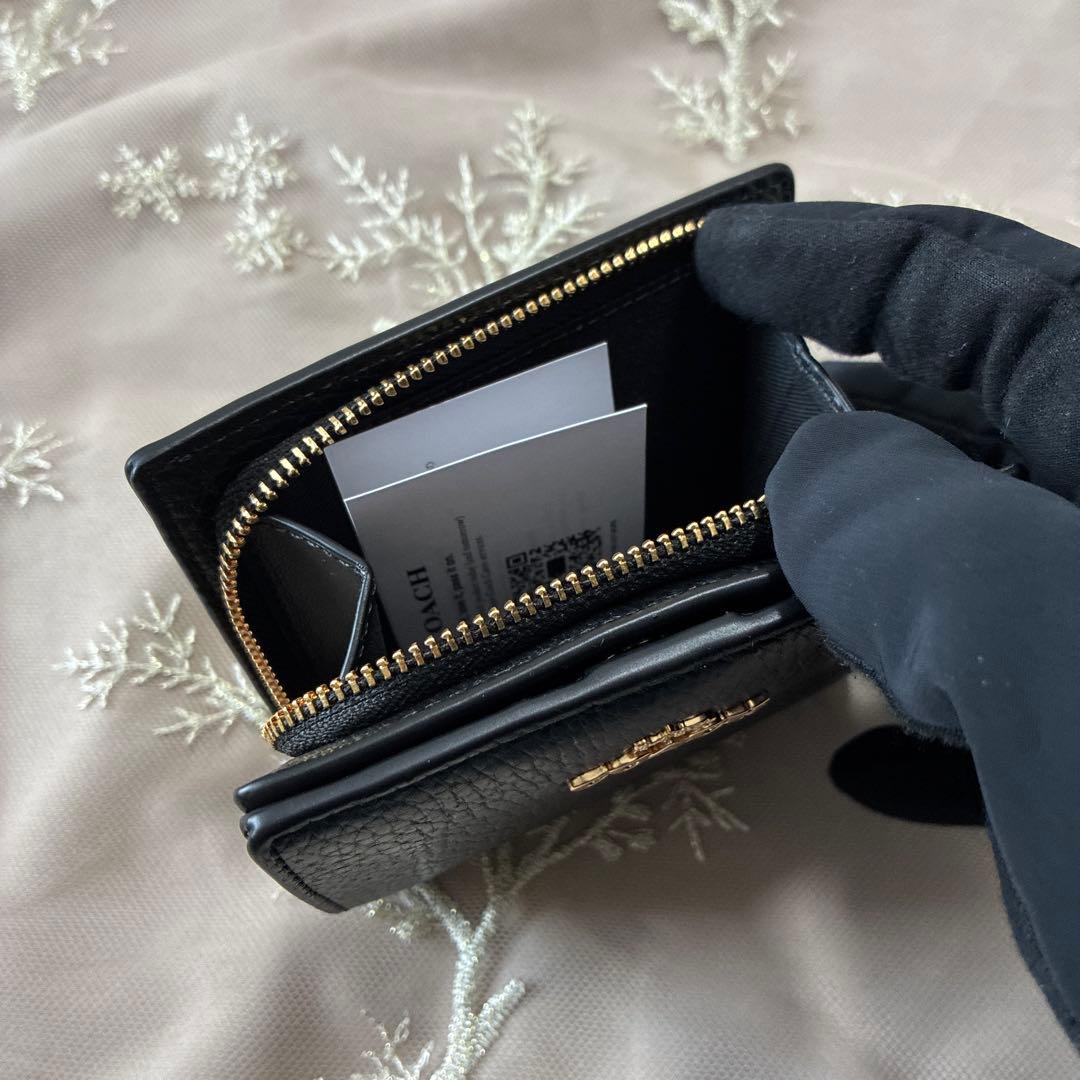 【新品未使用】COACH 二つ折り財布 ブラック