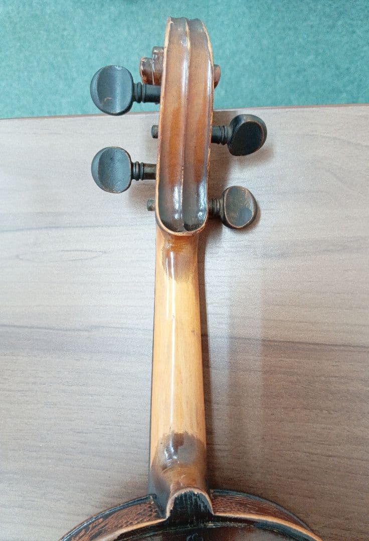 鈴木ヴァイオリン　楽器　No11 4/4 ケース付き