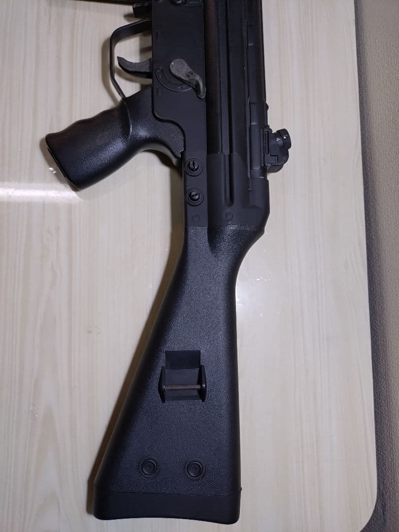 東京マルイ 電動ガン G3MC51カスタムとM4