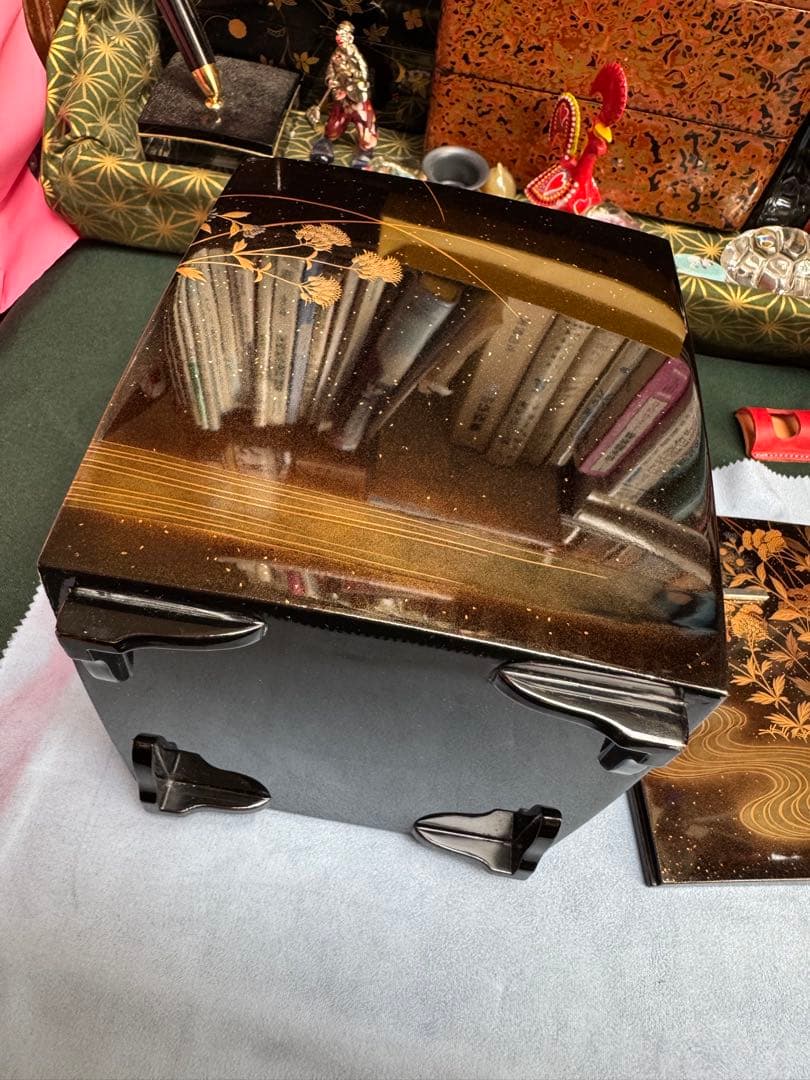 秋草蒔絵、小箪笥