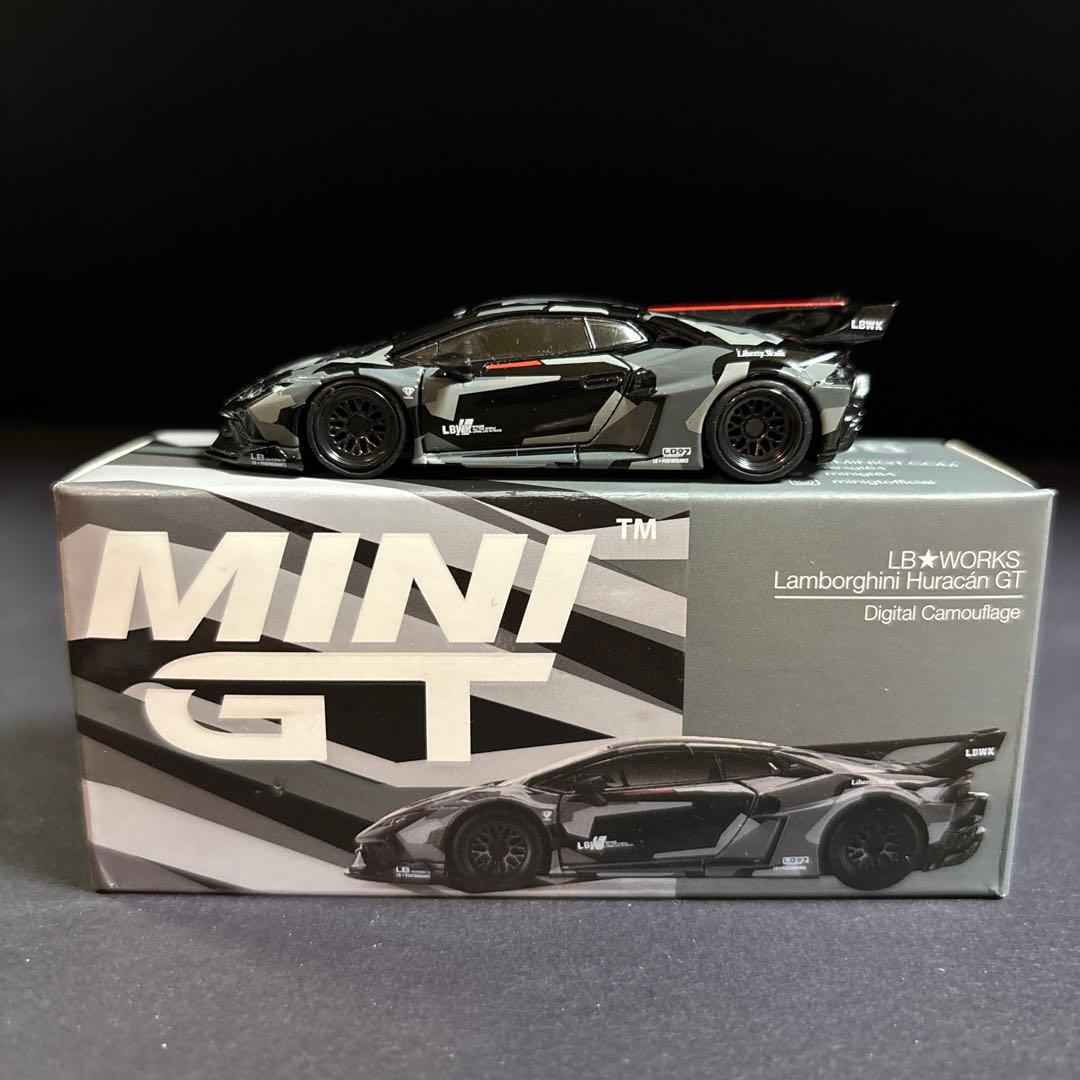 MINIGT LBWK 1/64 ランボルギーニ ウラカン カモフラージュ
