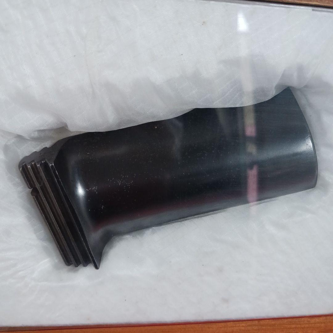 昭和　航空総隊指令部飛行隊　記念盾と航空機パーツ入りの盾