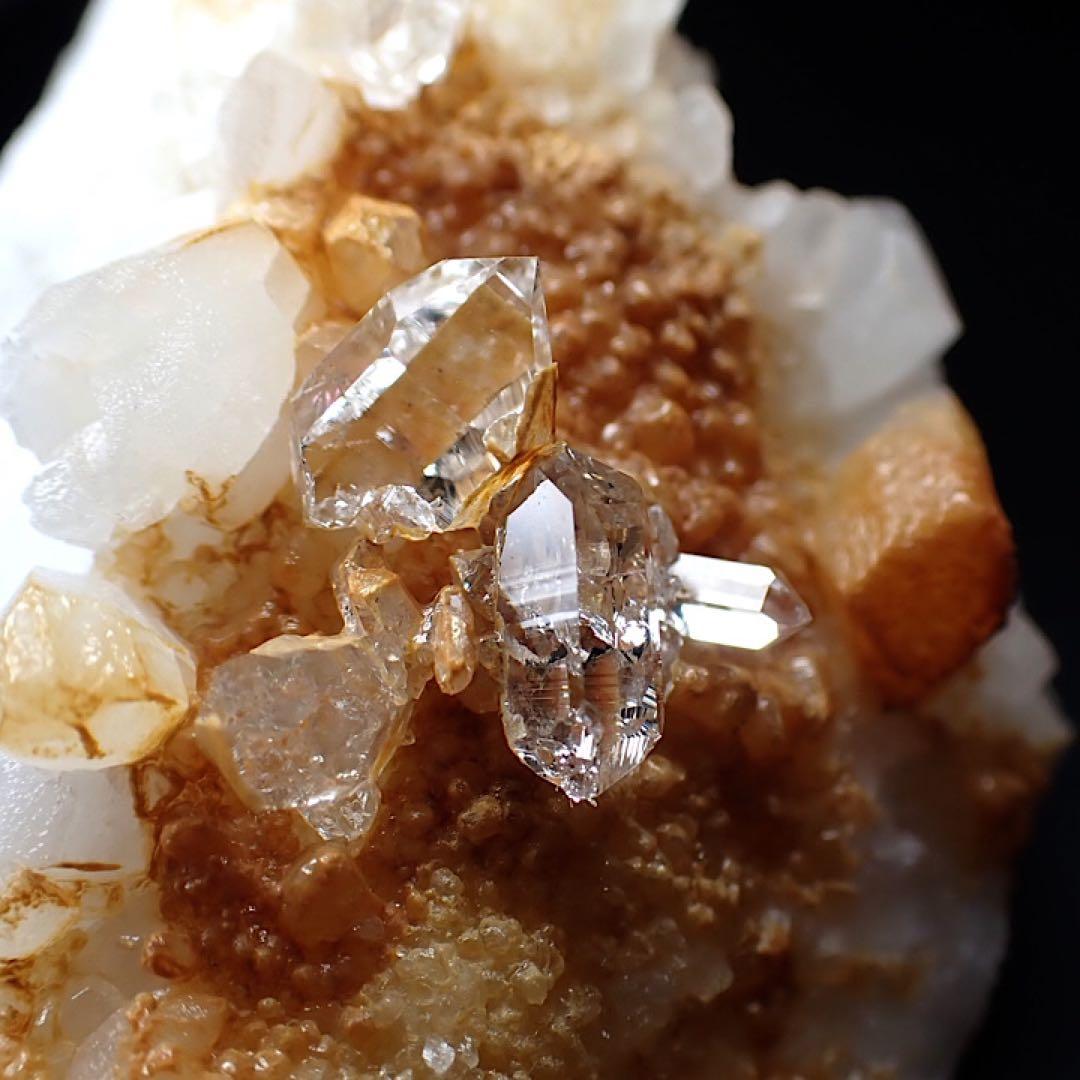 【イタリア/カラーラ産】ダイヤモンドクォーツ