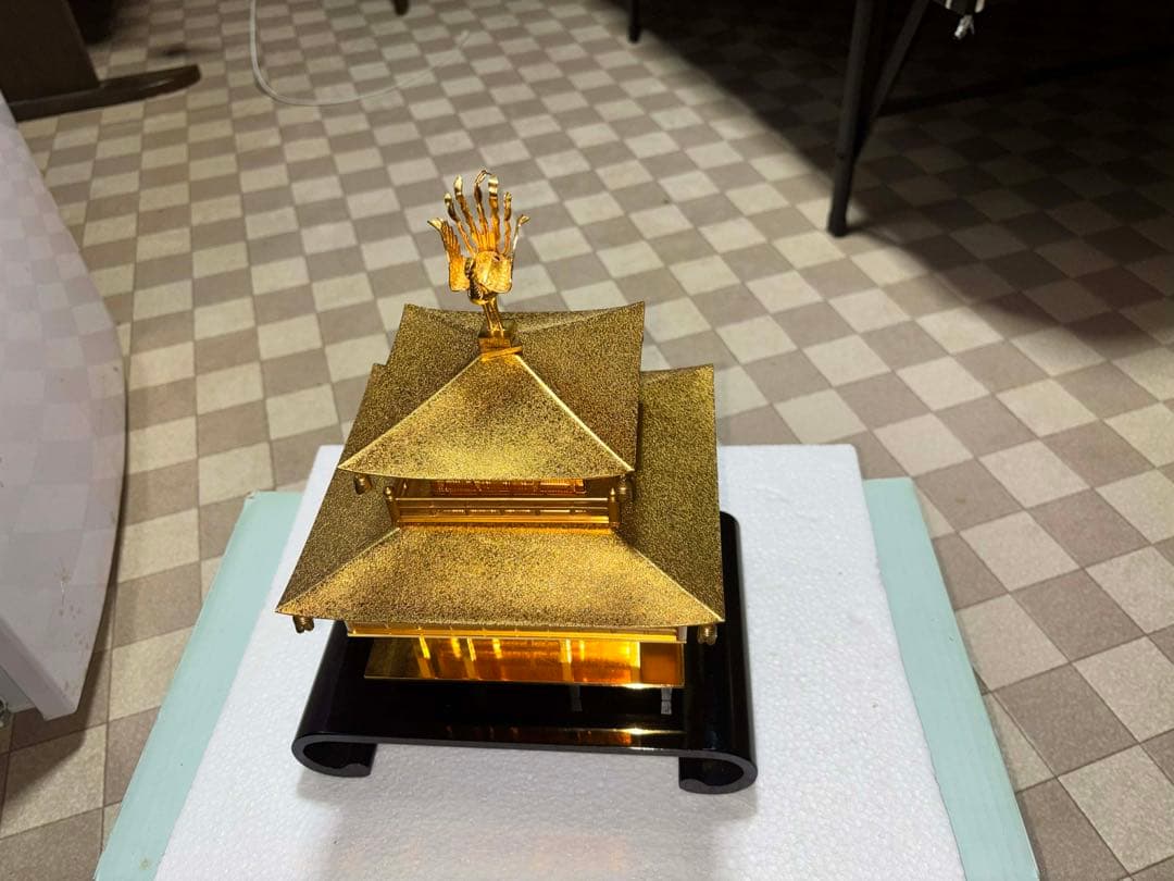 金閣寺模型 金色 金属製