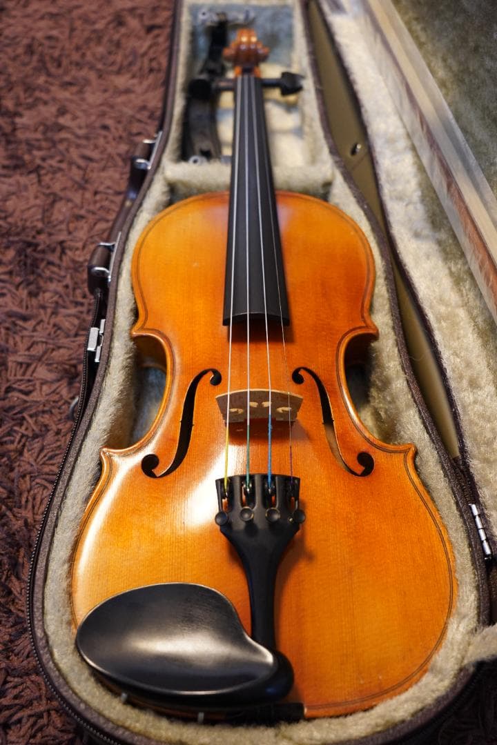 【黄金期・良音】　スズキ　バイオリン　No.330 3/4　80年代　新品弓