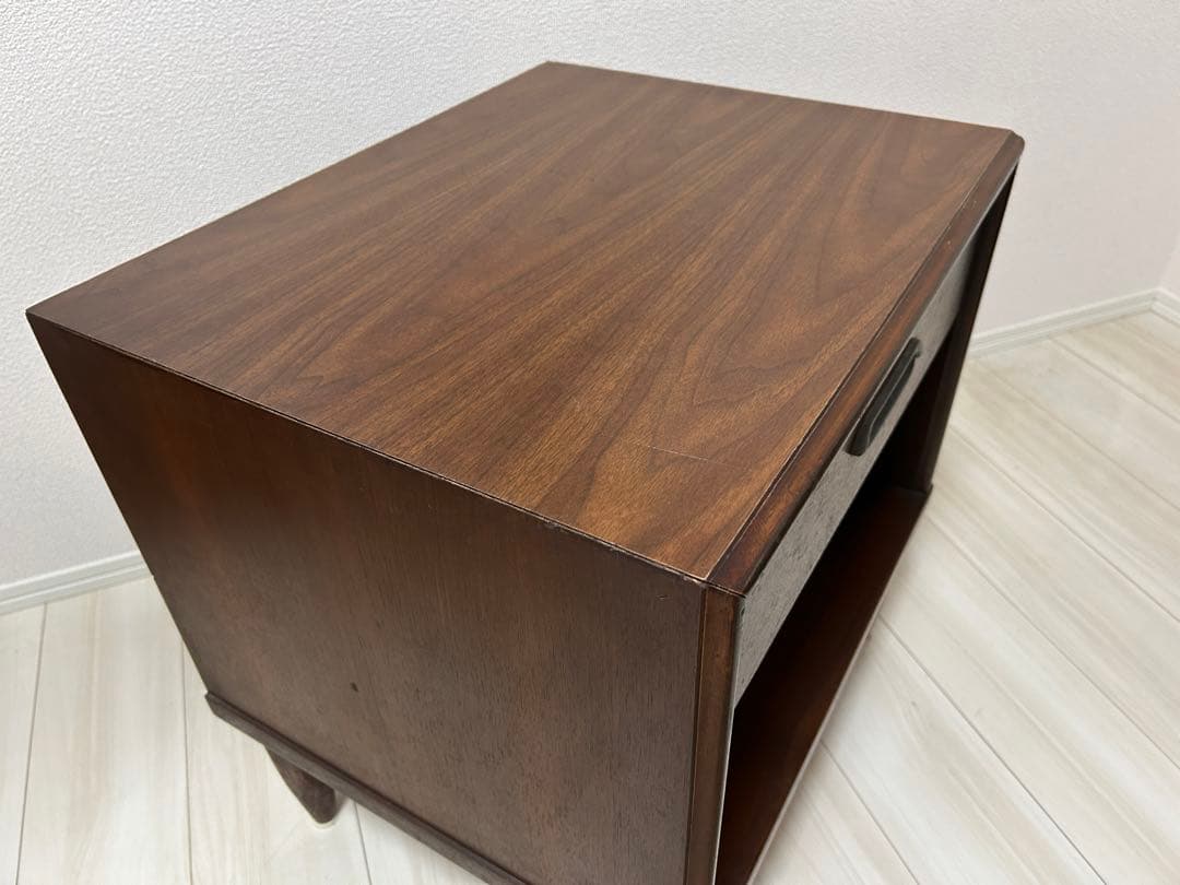 ヴィンテージ ドレクセルヘリテージ サイドテーブル チェスト RISHEL