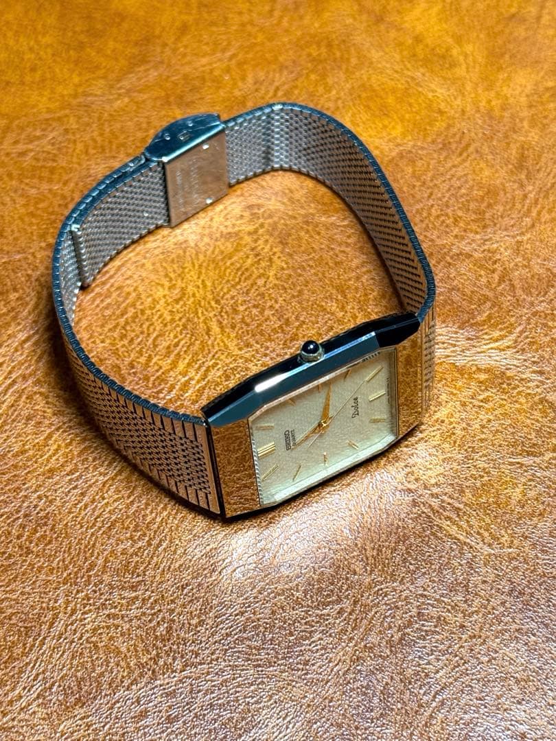 A111希少 稼動品 SEIKO DOLCE レクタンギュラー80年代