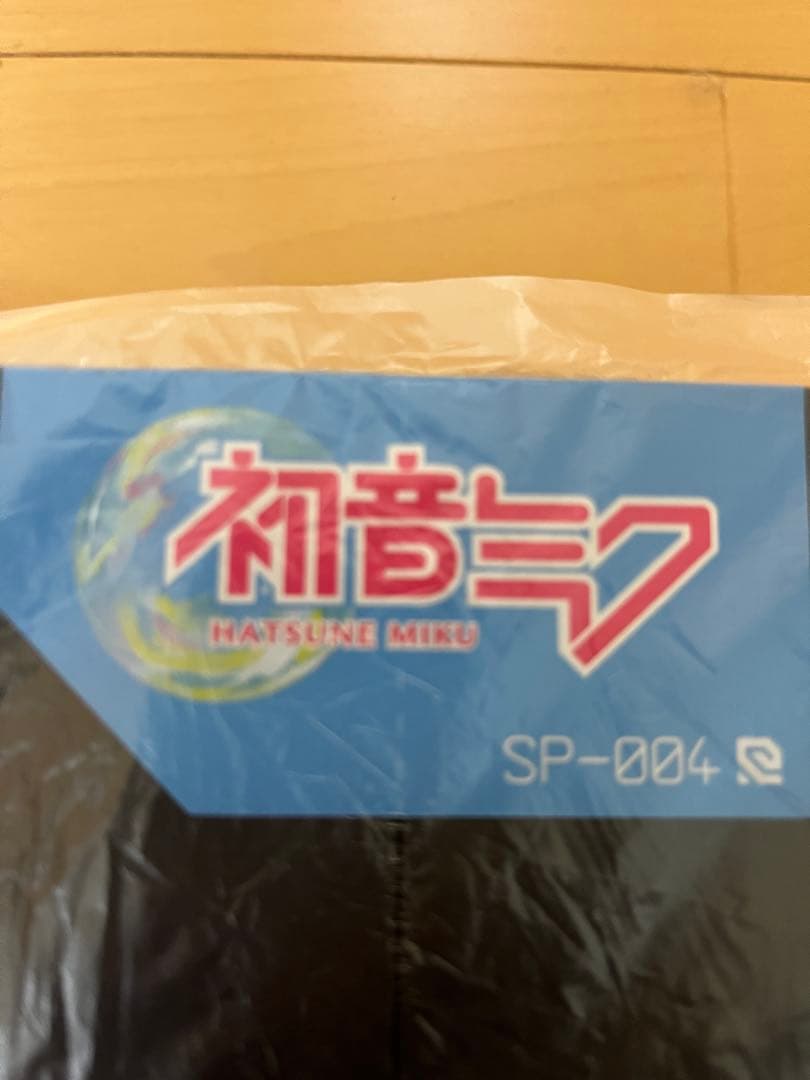 新品未開封 初音ミクガラスマウスパッド wallhack SP-004