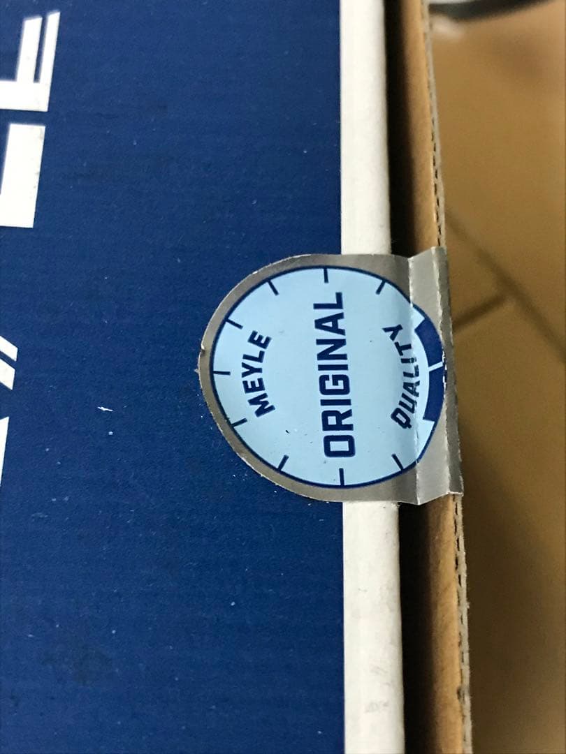 フィアット500 フロント　ホイールハブベアリング