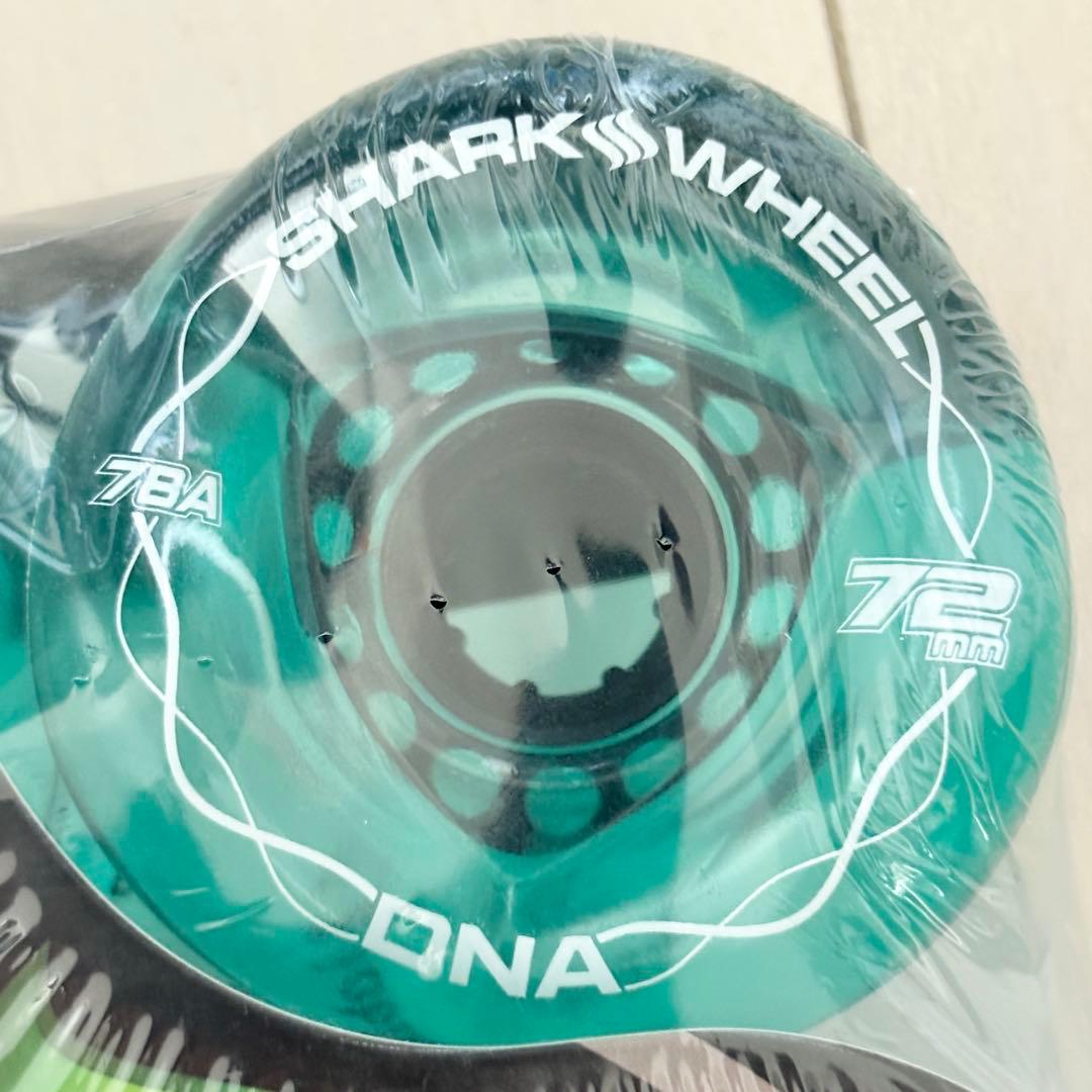 23☆新品 未開封☆ シャークウィール 72mm 78a クリア グリーン