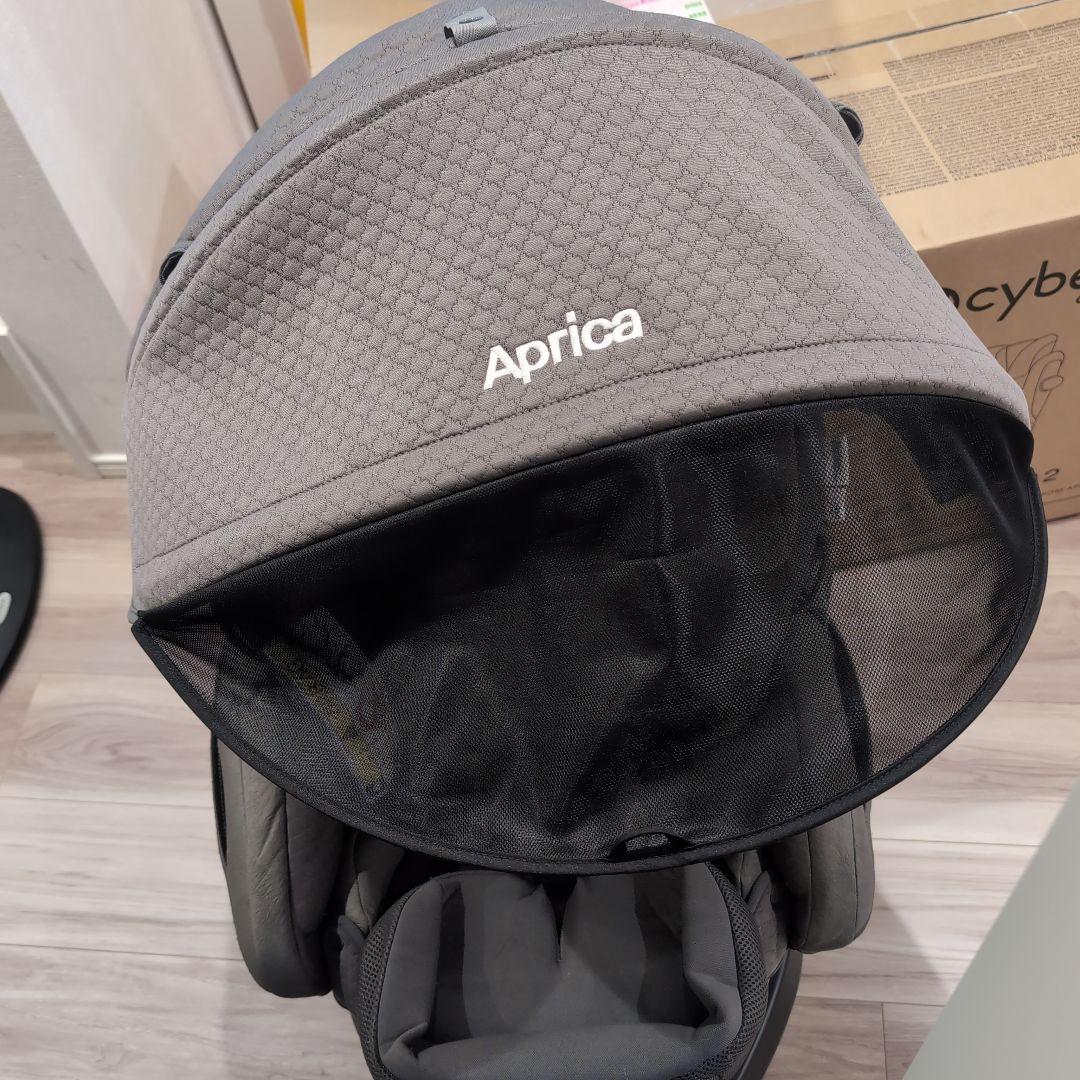 Aprica フラディアグロウ ISOFIX 360° セーフティ グレー