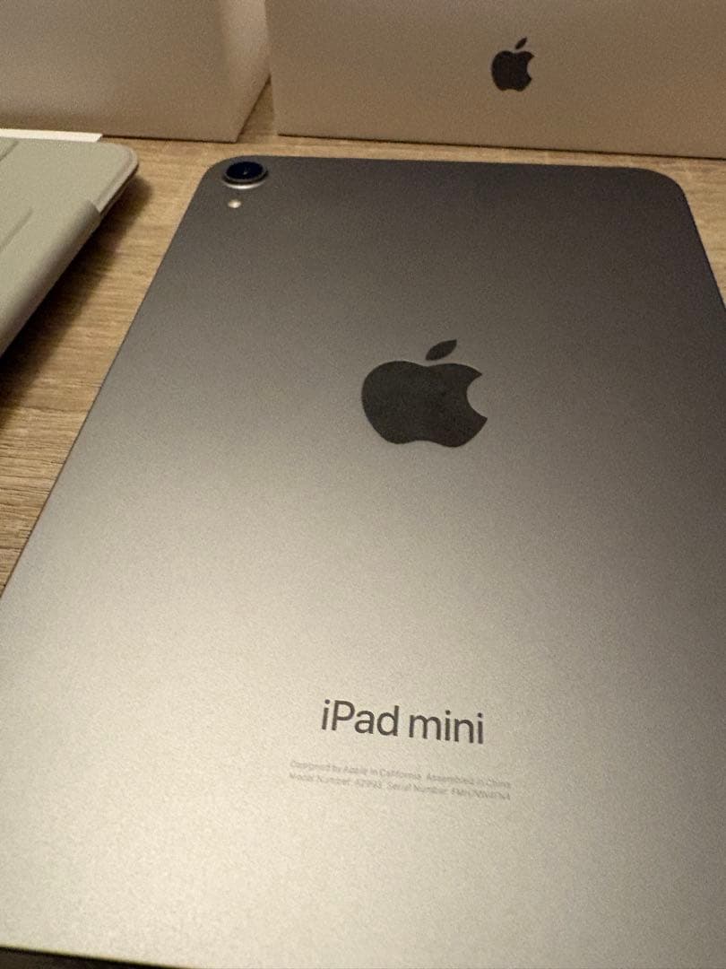 【最終値下げ】iPad mini7 Wi-Fiモデル バッテリ100%