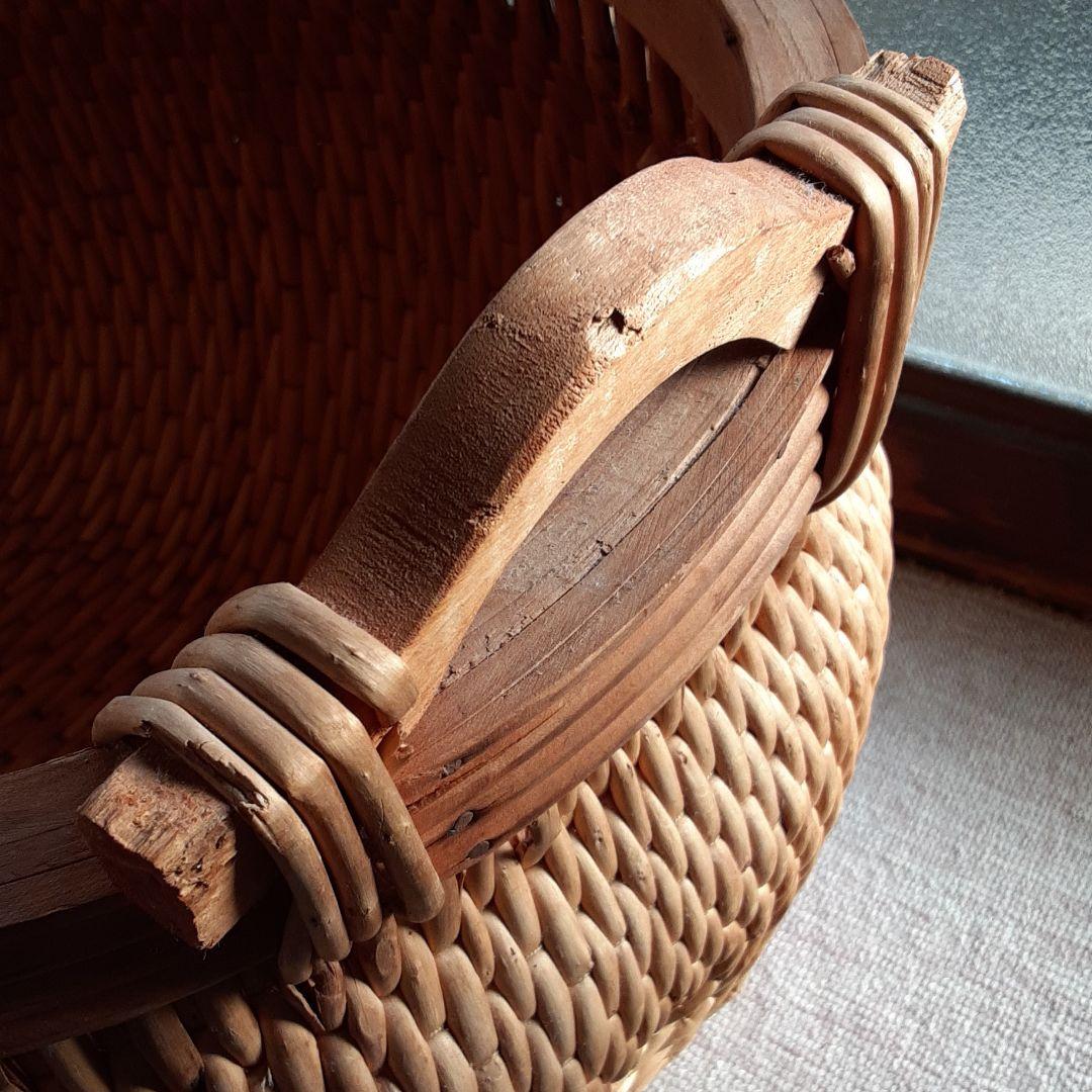 高山工芸　ぽってりした大きなかごバスケット
