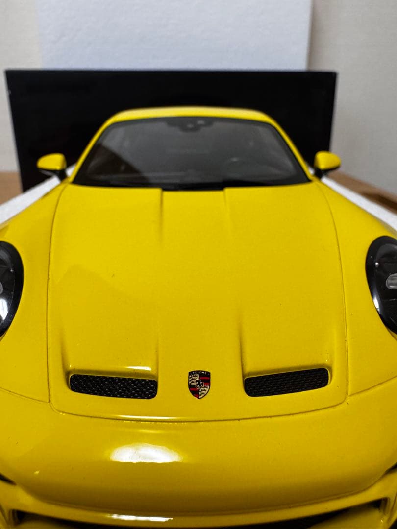 【MINICHAMPS】Porsche911GT3 Touring YELLOW