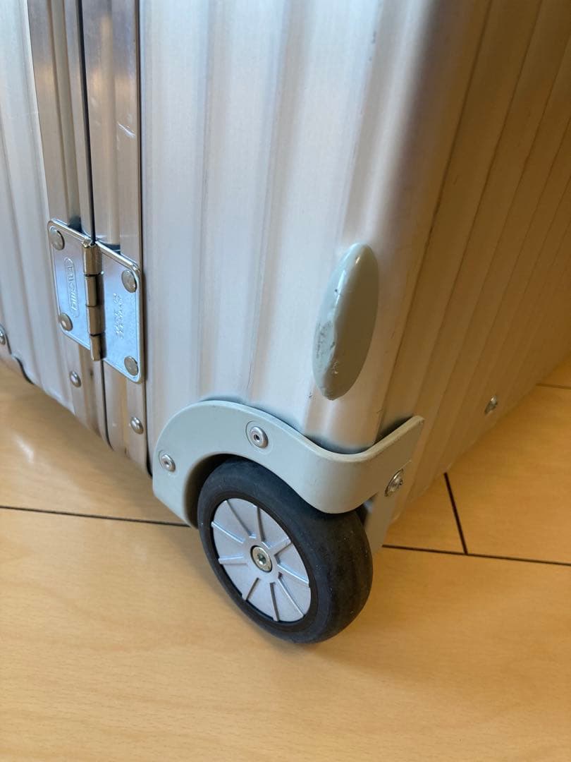 RIMOWA クラシックフライト 2輪 60L リモワ　トパーズ