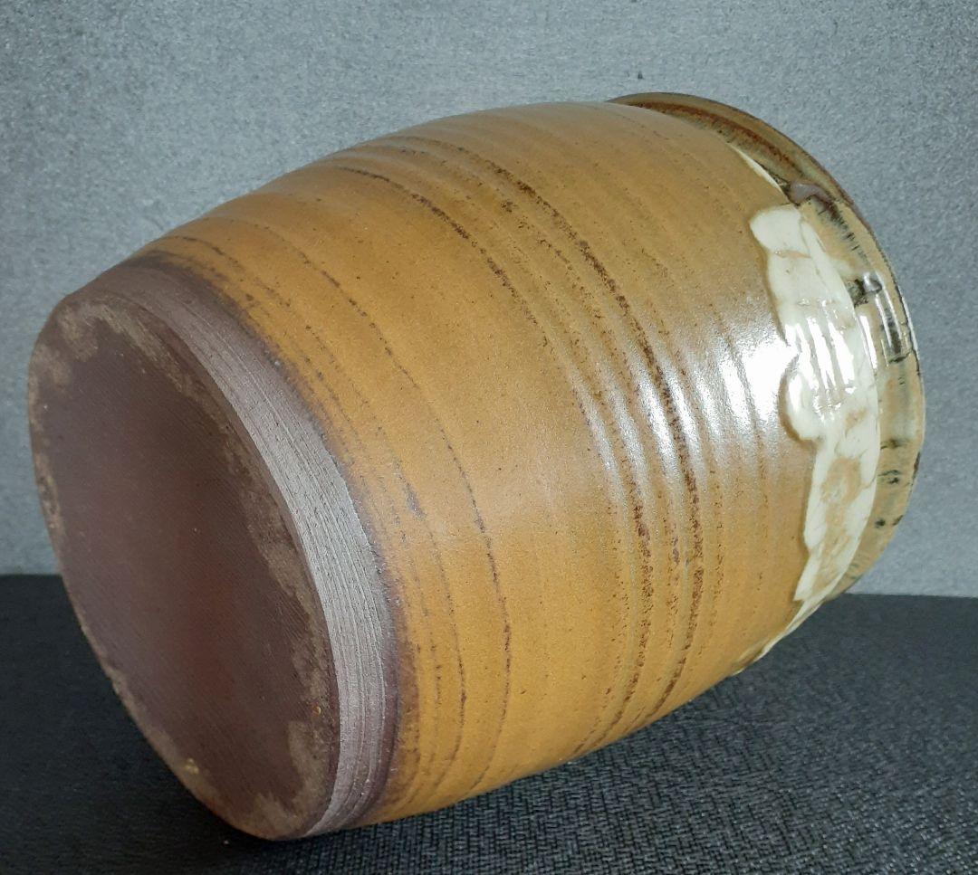 【国指定伝統工芸品】熊本県【小袋焼】藁灰釉　黄釉　花入れ　水草入れ　メダカ入れ