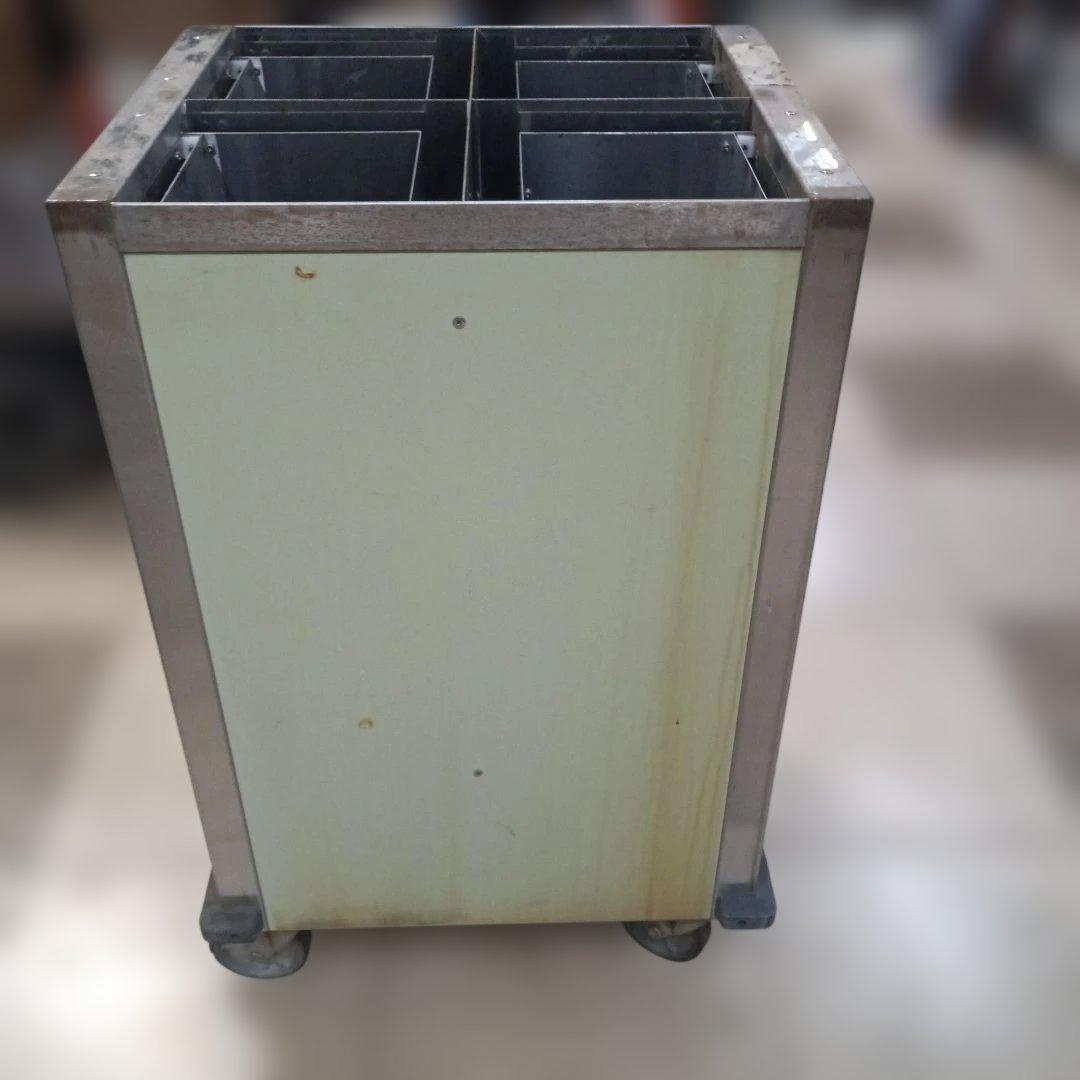 6088）サニストック　食器ディスペンサー　CL21W4　日本洗浄